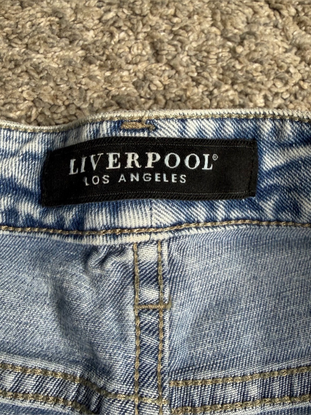 LIVERPOOL Los Angeles Jeans 6 acid wash fray hem straight leg skinny mid rise - Picture 3 of 7